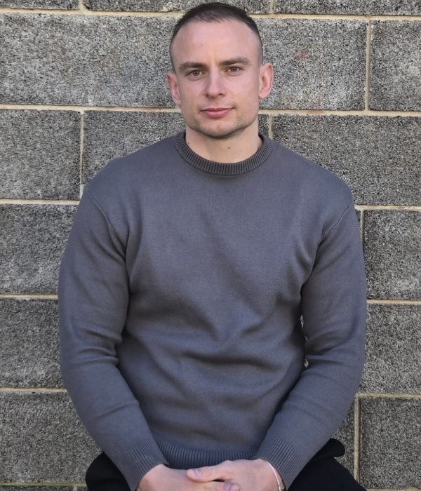AB NEW BIO PIC2